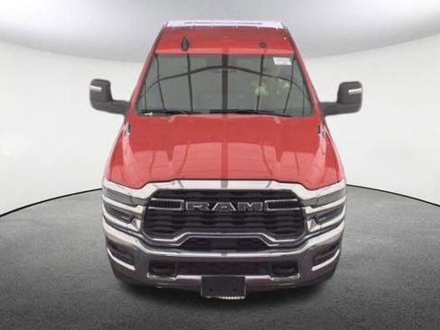 Used 2026 RAM 2500 Big Horn AWD/4WD image 2