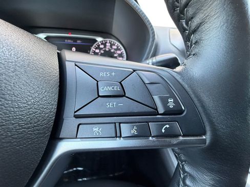 Used 2023 Nissan Sentra SV FWD image 24