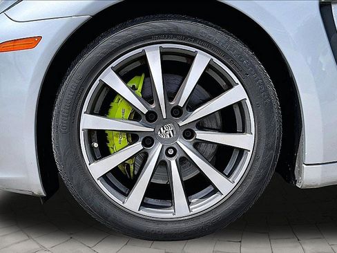 Used 2016 Porsche Panamera S RWD image 7