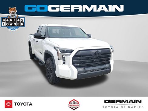 Used 2023 Toyota Tundra SR5 w/ SR5 Convenience Package AWD/4WD image 5