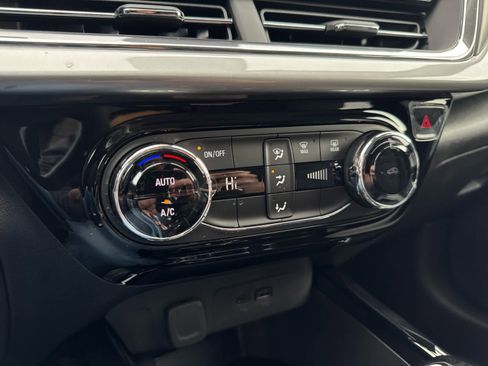 New 2026 Chevrolet Trax LT image 22