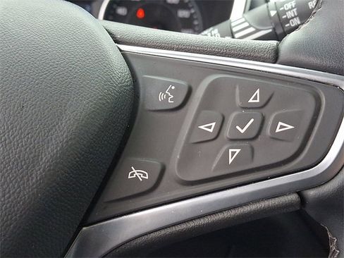 Used 2023 Chevrolet Equinox Premier w/ LPO, Floor Liner Package image 21