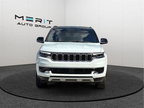 Used 2024 Jeep Wagoneer Series II AWD/4WD image 3