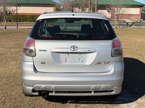 Used 2006 Toyota Matrix XR image 6
