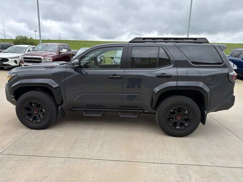 Used 2025 Toyota 4Runner TRD Pro AWD/4WD image 8