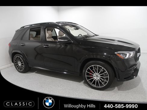 Used 2021 Mercedes-Benz GLE 450 4MATIC image 1