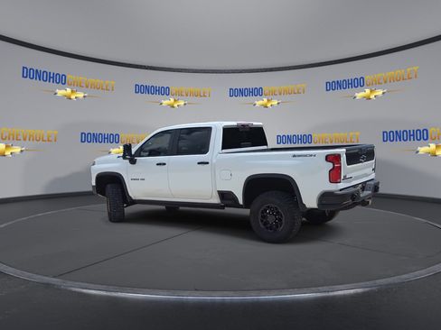 Used 2024 Chevrolet Silverado 2500 ZR2 w/ ZR2 Bison Edition AWD/4WD image 5