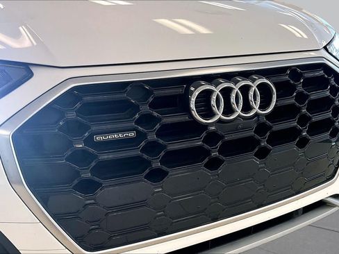 Used 2022 Audi Q5 2.0T Premium Plus AWD/4WD image 28