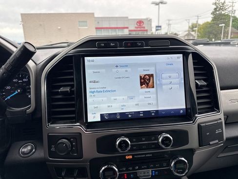 Used 2022 Ford F250 Lariat w/ Lariat Ultimate Package AWD/4WD image 13