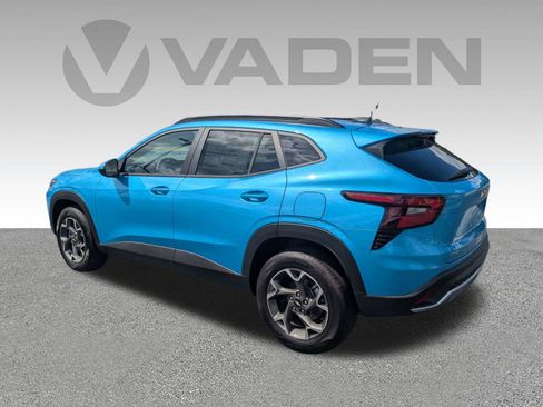 New 2026 Chevrolet Trax LT w/ Driver Confidence Package FWD image 28