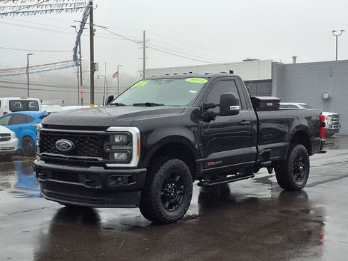 Used 2023 Ford F250 XL w/ STX Appearance Package image 1
