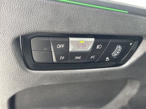 Used 2024 BMW 330e xDrive AWD/4WD image 22
