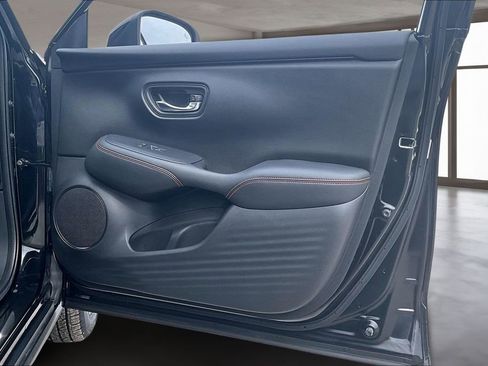 Certified 2023 Honda HR-V Sport image 27