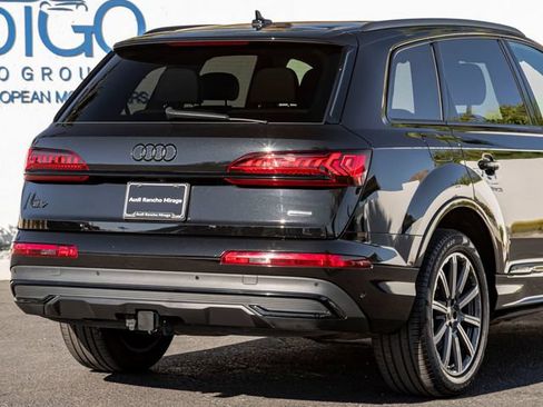 Used 2023 Audi Q7 2.0T Premium Plus w/ Premium Plus Package AWD/4WD image 7