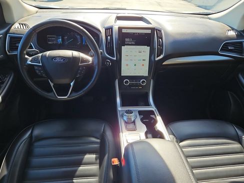 Used 2024 Ford Edge SEL AWD/4WD image 11