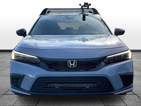 Used 2022 Honda Civic Sport image 2