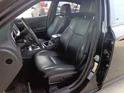 Used 2015 Dodge Charger SXT w/ AWD Plus Group image 14