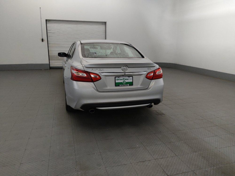 Used 2016 Nissan Altima 2.5 SR FWD image 6