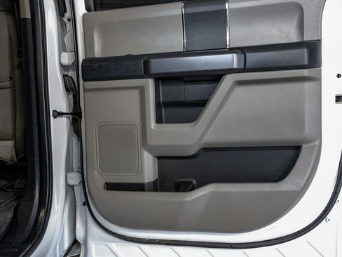 Used 2022 Ford F250 XLT w/ XLT Value Package image 43