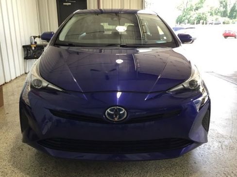 Used 2017 Toyota Prius Three w/ Protection Package image 6