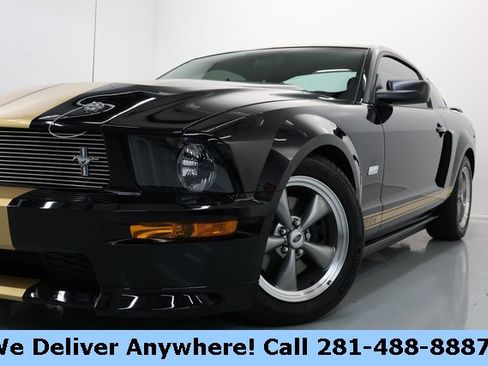 Used 2006 Ford Mustang GT image 2