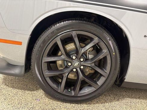 Used 2021 Dodge Challenger R/T w/ Blacktop Package image 29