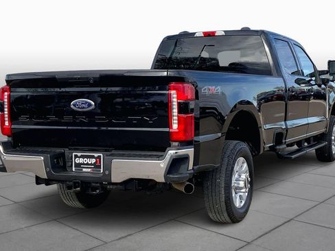 Used 2024 Ford F350 XLT w/ 360-Degree Camera Package image 12