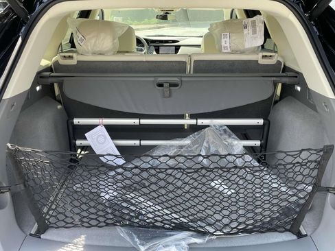 New 2025 Cadillac XT5 Premium Luxury image 10