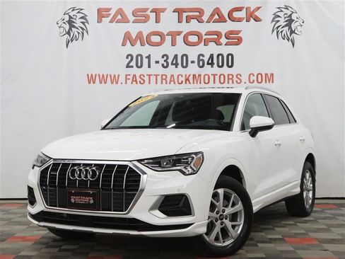 Used 2023 Audi Q3 2.0T Premium AWD/4WD image 1