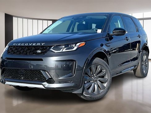 New 2025 Land Rover Discovery Sport S image 1