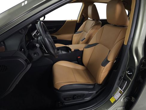 Used 2023 Lexus ES 350 w/ Premium Package image 14