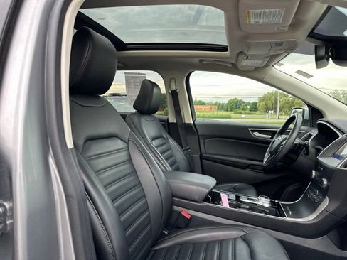 Used 2020 Ford Edge SEL w/ Convenience Package AWD/4WD image 23