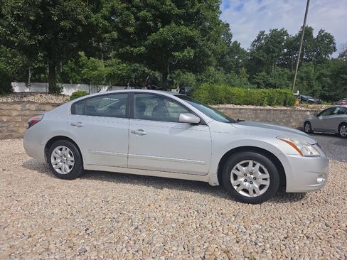 Used 2012 Nissan Altima 2.5 S FWD image 7