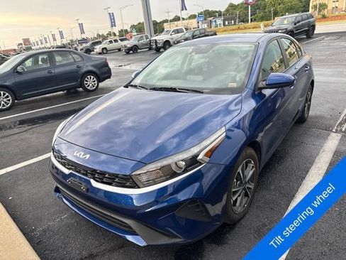 Used 2024 Kia Forte LXS FWD image 11
