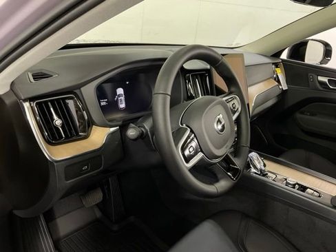 New 2026 Volvo XC60 B5 Plus w/ Protection Package Premier image 19