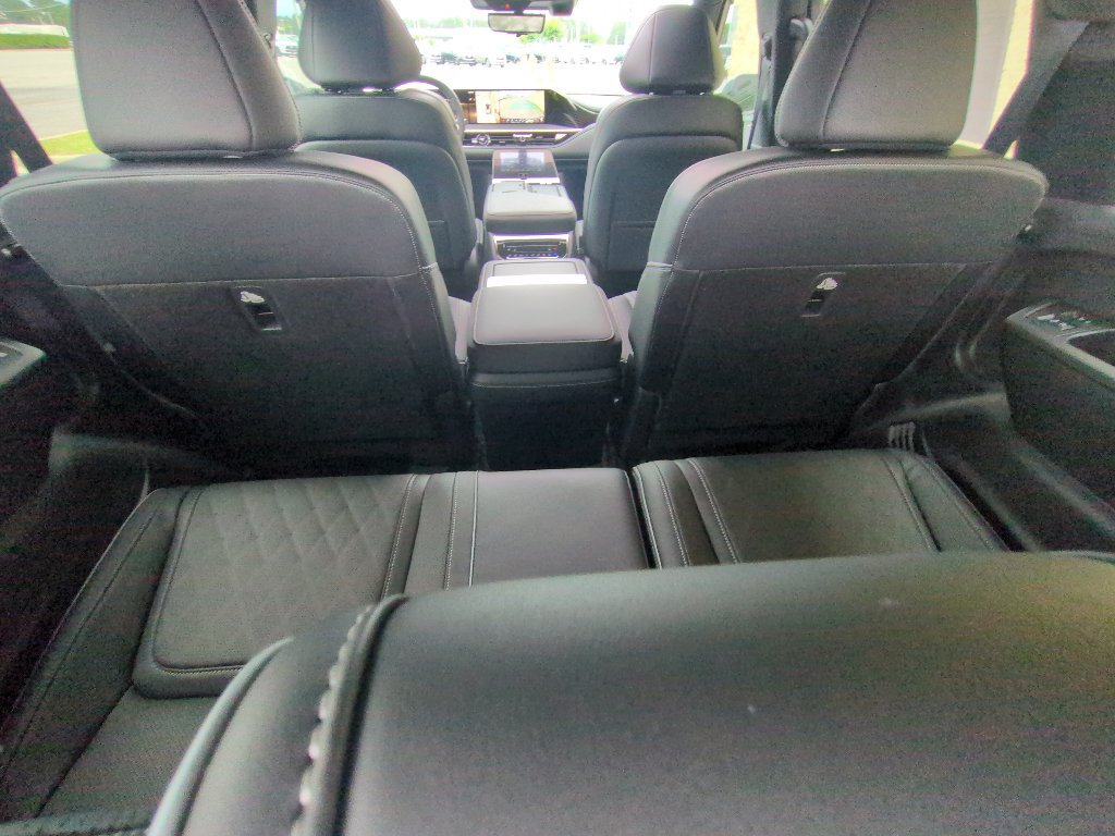 New 2026 INFINITI QX80 Autograph w/ Premium Cargo Package AWD/4WD image 34