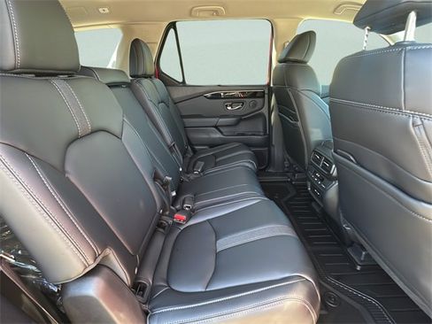 New 2025 Honda Pilot EX-L image 21
