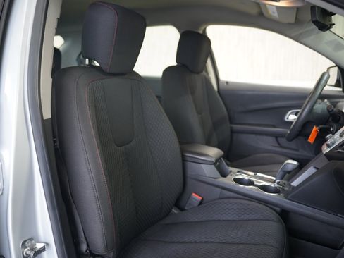 Used 2014 Chevrolet Equinox LS image 26