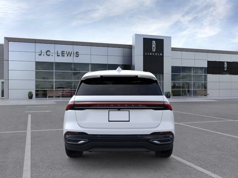 New 2026 Lincoln Nautilus Premier AWD/4WD image 6