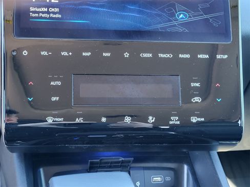 Used 2024 Hyundai Tucson SEL w/ Convenience Package image 21