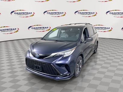 Used 2022 Toyota Sienna XSE