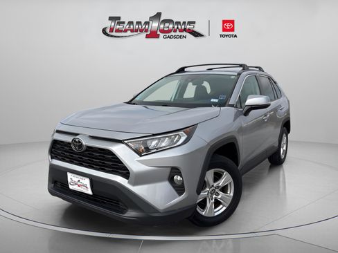 Certified 2021 Toyota RAV4 XLE image 4