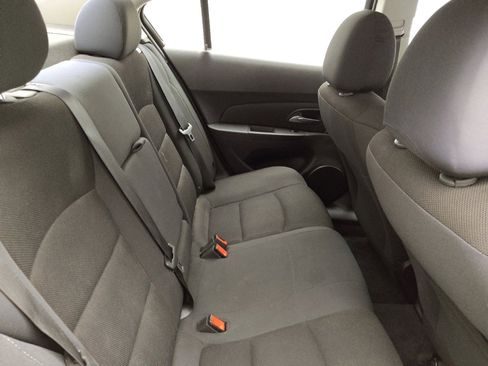 Used 2016 Chevrolet Cruze LT image 19