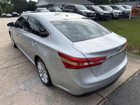 Used 2013 Toyota Avalon XLE Touring FWD image 10