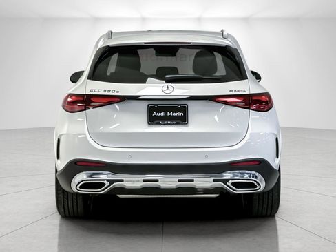 Used 2026 Mercedes-Benz GLC 350e 4MATIC image 4