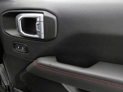 Used 2021 Jeep Wrangler Unlimited Rubicon AWD/4WD image 18