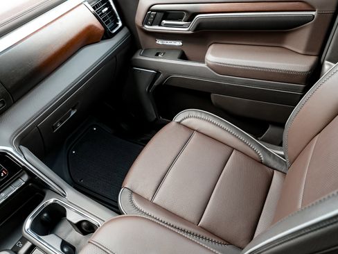 New 2026 GMC Sierra 1500 Denali w/ Denali Reserve Package image 37