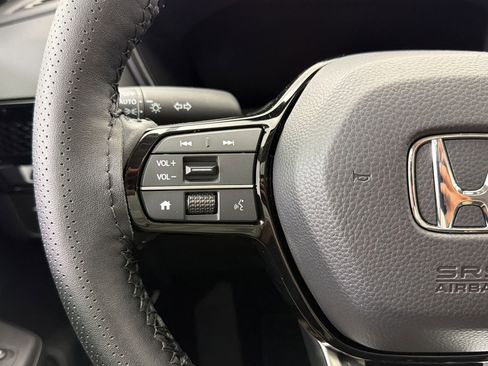 Used 2025 Honda CR-V EX-L image 12