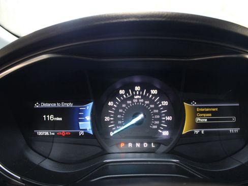 Used 2020 Ford Fusion SE image 14