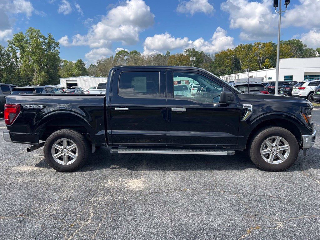 Used 2025 Ford F150 XLT w/ Equipment Group 301A Standard AWD/4WD image 2